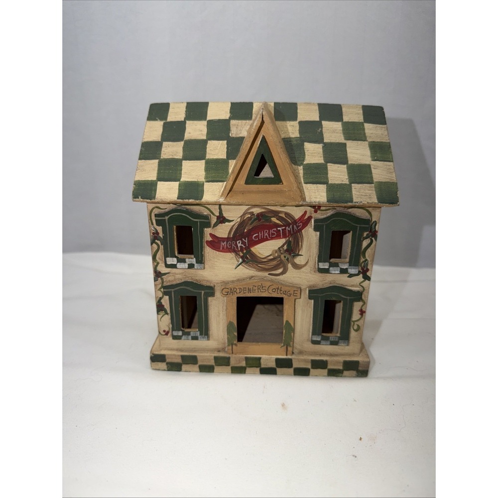 Christmas‎ Cottage